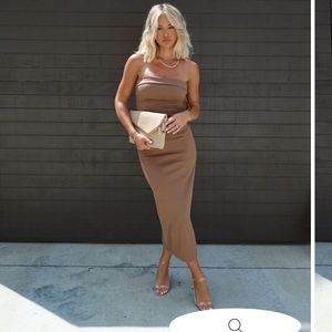 Vici strapless midi dress